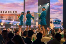 Beleef de betoverende Amsterdam Magical Experience van de getalenteerde illusionist Nigel Otermans.